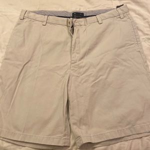 Nautica classic fit shorts . 40w